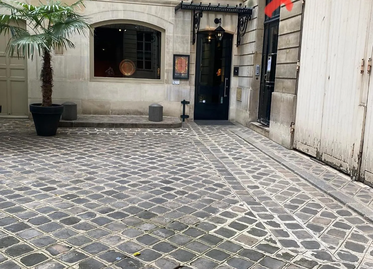 Paris Top Location location